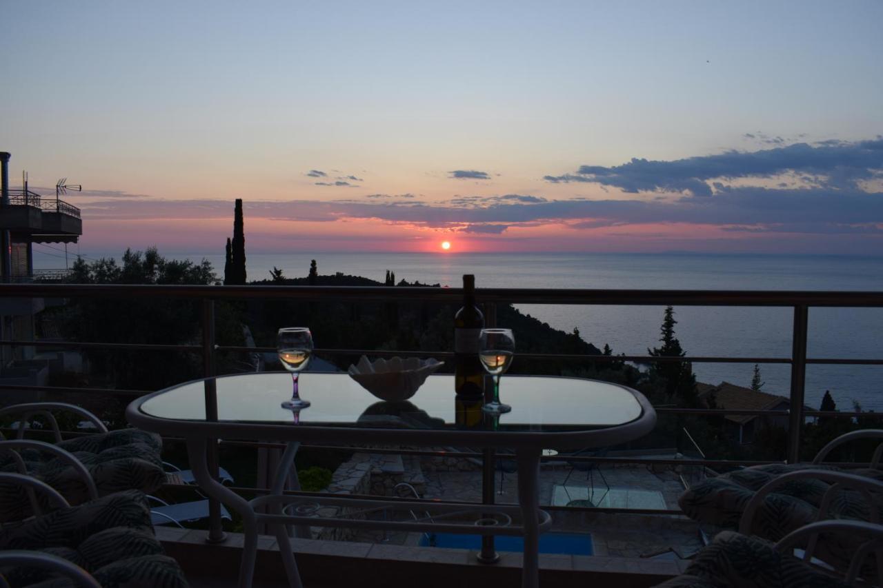 Villa Thetis With Private Pool Where The Sunsets Fade Away Áyios Nikítas Exterior foto